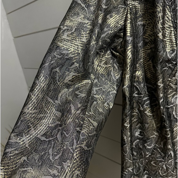 Kim Rogers Woman Gold Flake Silver Full Zip Lined Blazer Jacket Size 18 Shimmer - Picture 5 of 9